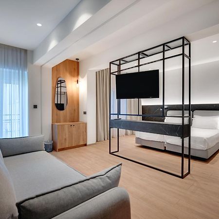 Palladion Hotel ヨアニナ エクステリア 写真